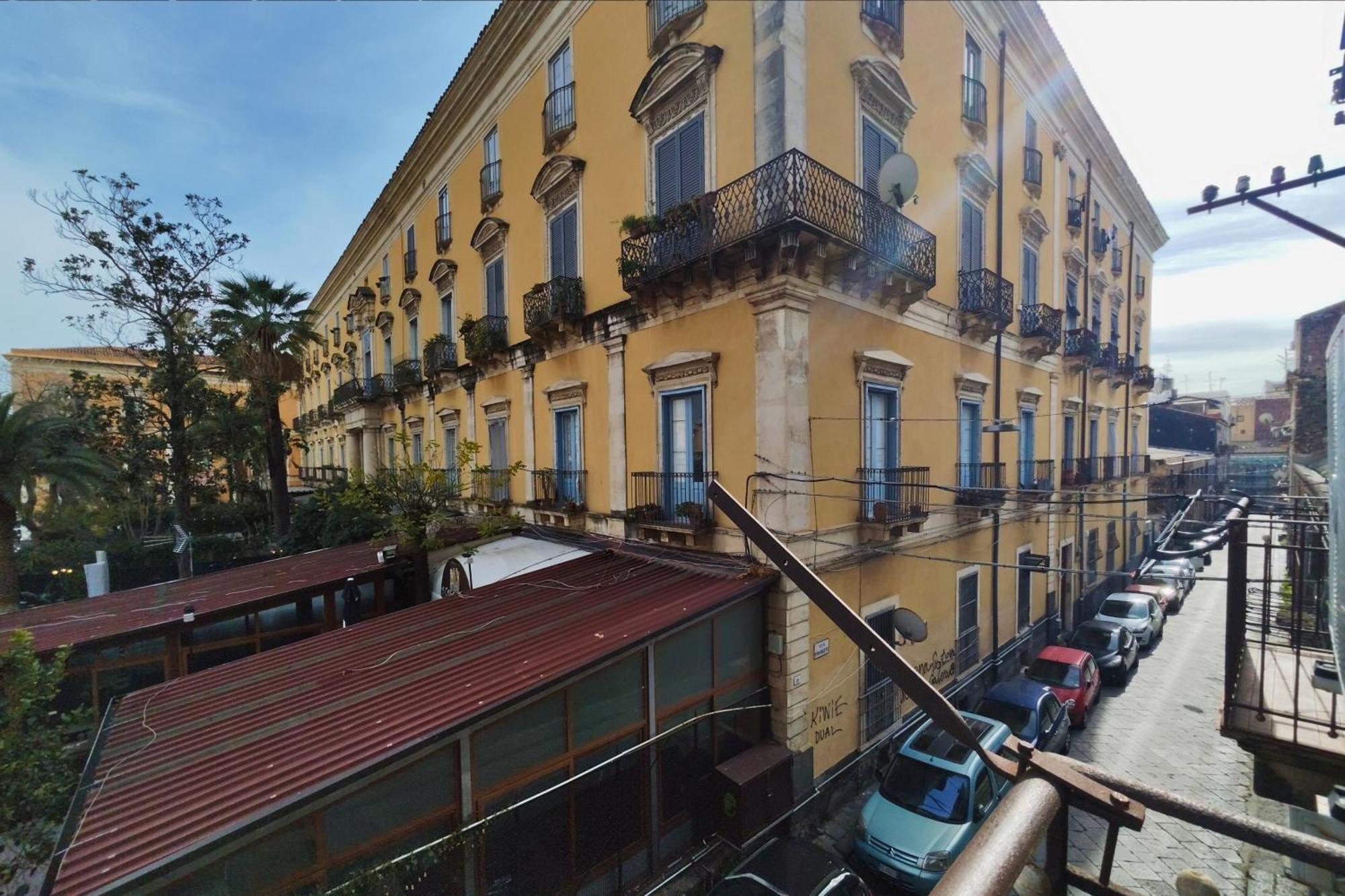 Home De Curtis คาตาเนีย ภายนอก รูปภาพ